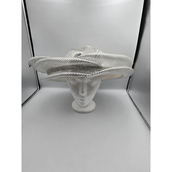 Unbranded Dress Hat Womens One Size Cream Silver Excellent Kentucky Derby Church